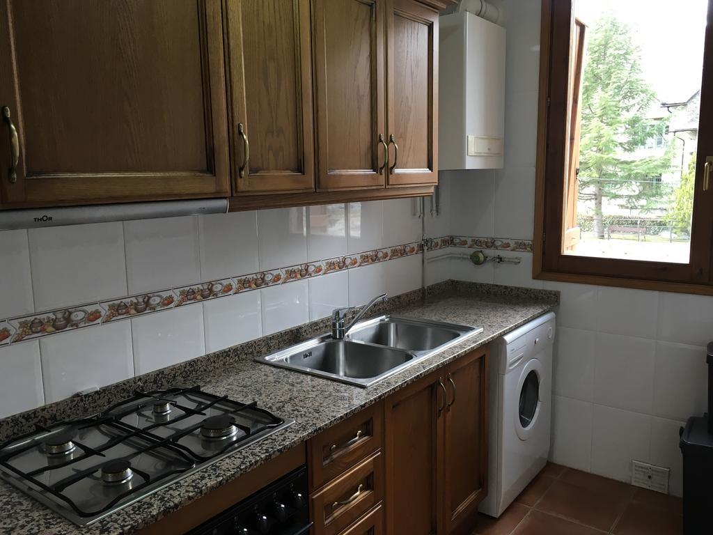 Vora Riu Apartment Esterri D'Aneu Luaran gambar
